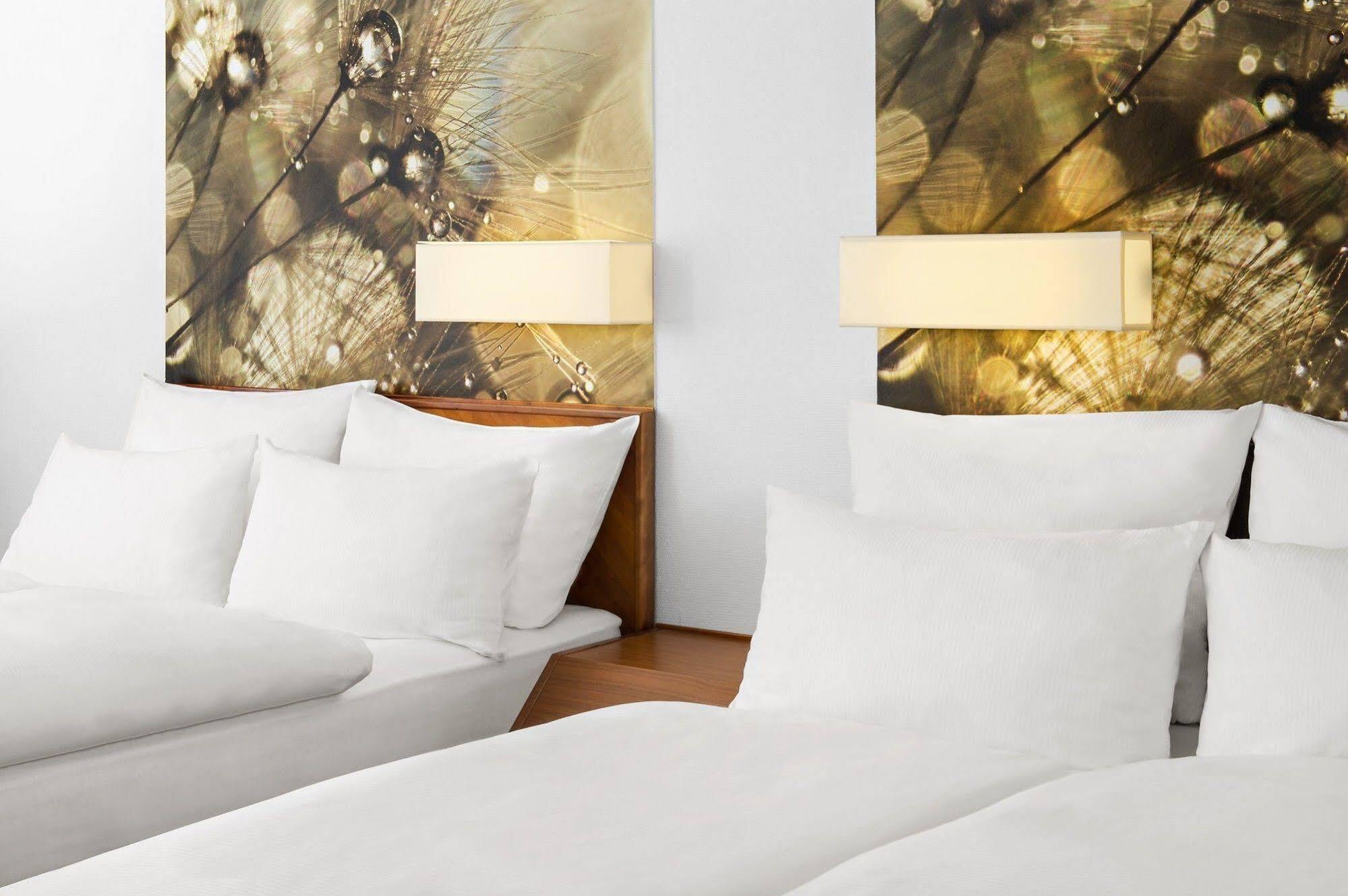 Taste Hotel Heidenheim Екстер'єр фото